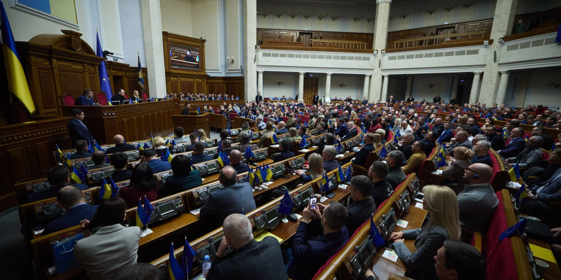 Бізнес закликає раду активізувати зусилля щодо впровадження закону про лобіювання.