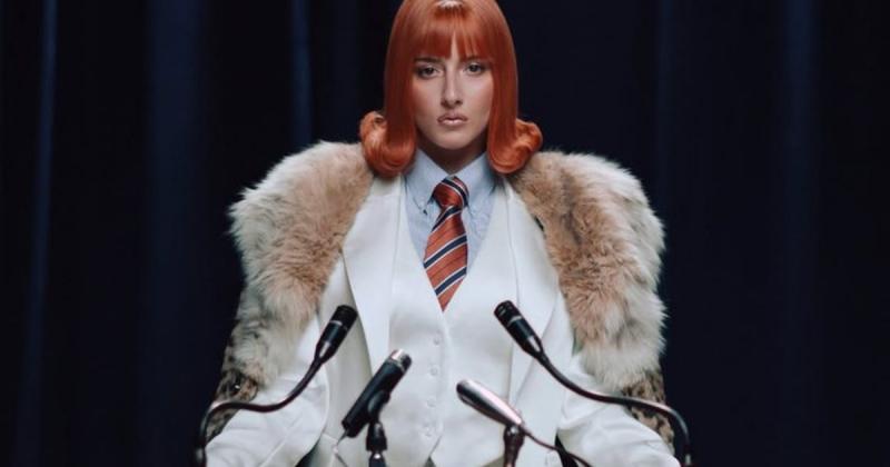 Grisana повертається до кар'єри після скандалу, пов'язаного з батьком, який виявився корупціонером - Афіша bigmir)net.