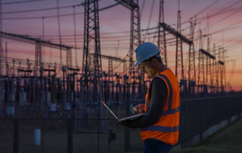 Вночі Російська Федерація здійснила удар по енергетичній інфраструктурі України, внаслідок чого зафіксовані відключення електроенергії в двох регіонах.