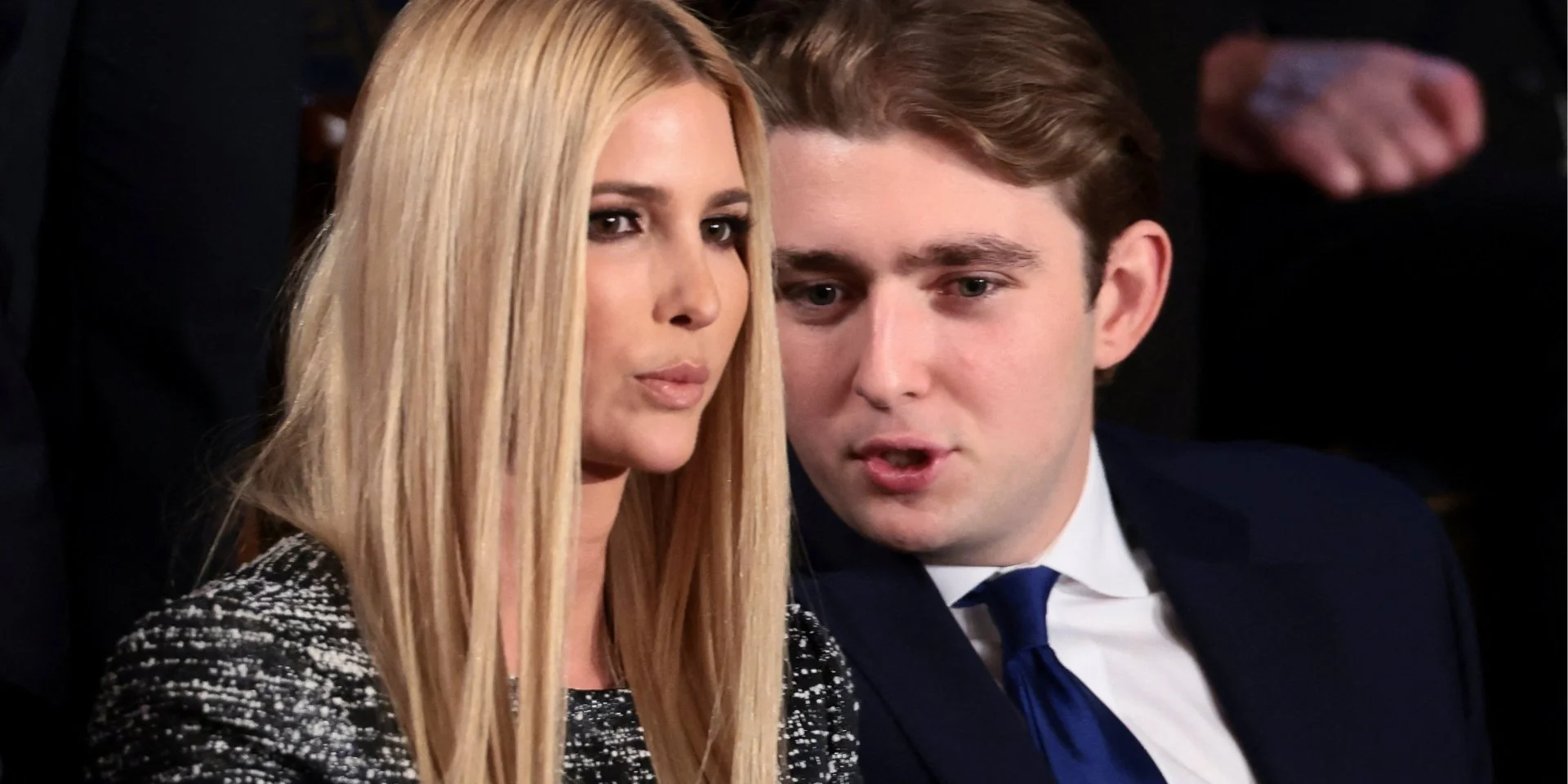 Іванка Трамп опублікувала унікальні знімки зі своїм зведеним братом Берроном Трампом, який вперше за останній рік з'явився на публіці разом із родиною.