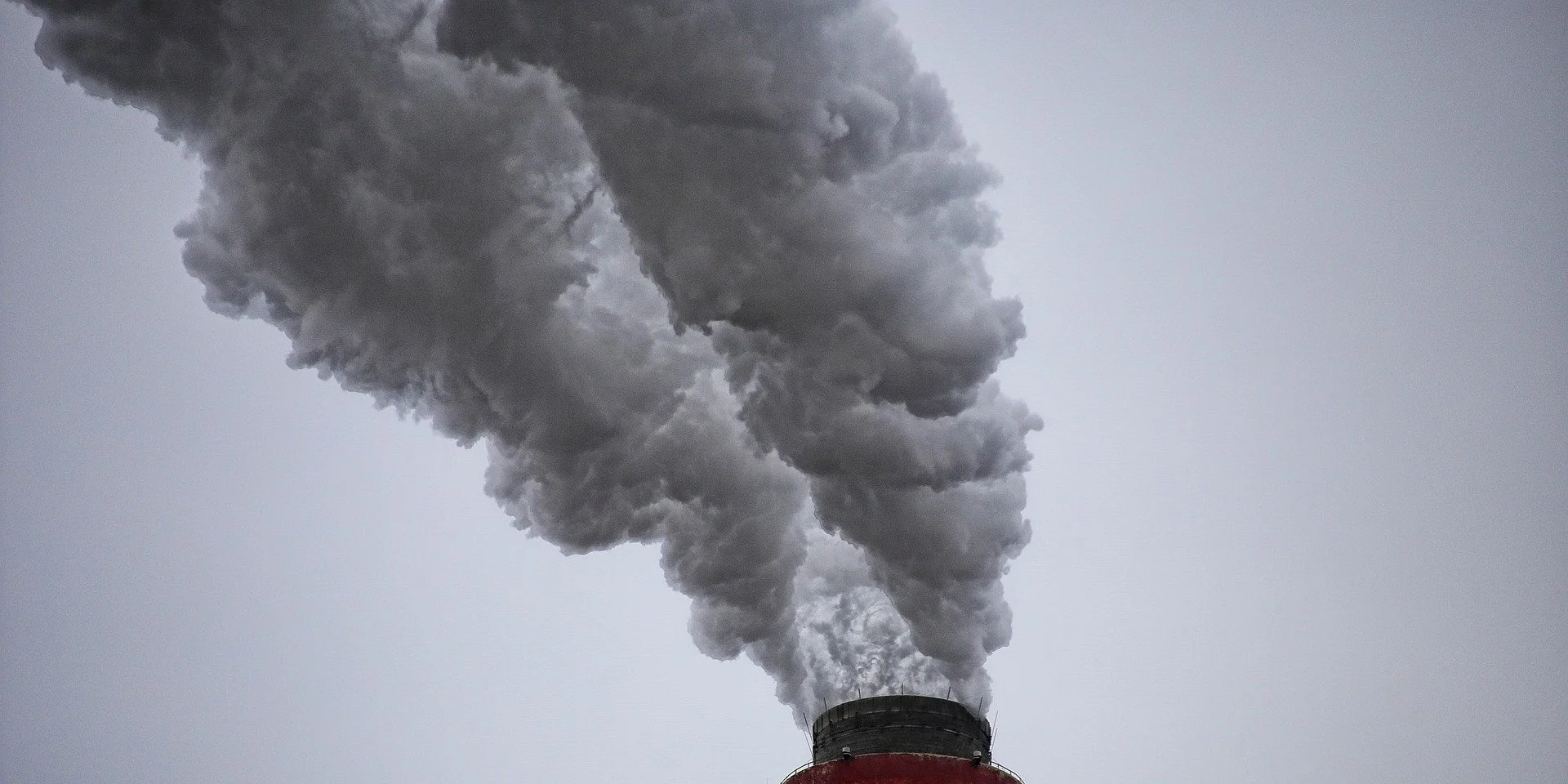 Влада звернула увагу на потреби бізнесу. В Україні планується посилення заходів проти заборонених обігрівачів та котлів, які не підлягають обігу.