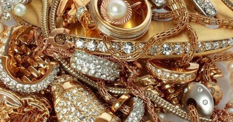 Згідно з даними податкової служби, третина ювелірної галузі в Україні повідомляє про доходи, які не покривають навіть основні витрати.