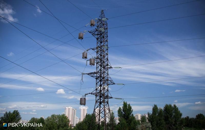 Експерт зазначає, що ймовірність відключень електроенергії зростає через цінові обмеження та нестачу газу.