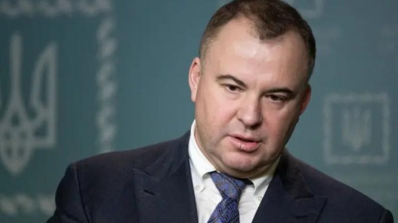 Адвокат заявив, що Олег Гладковський знаходиться в Іспанії і не затриманий.