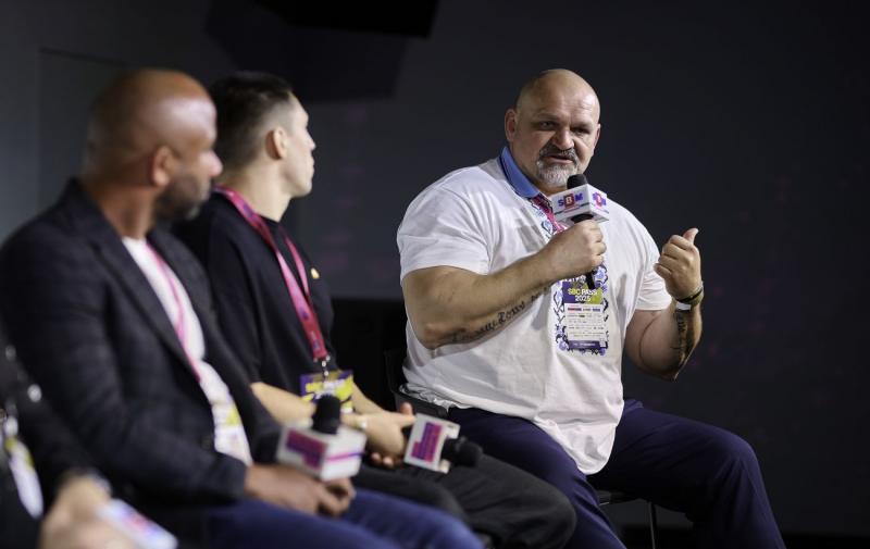 У FAVBET Tech поділилися інформацією про те, як технологічні інновації змінюють світ спорту.