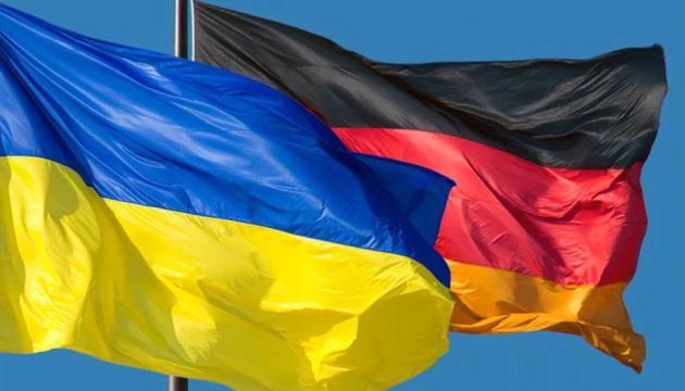Україна і Німеччина відновлять офіційні переговори на рівні урядів.