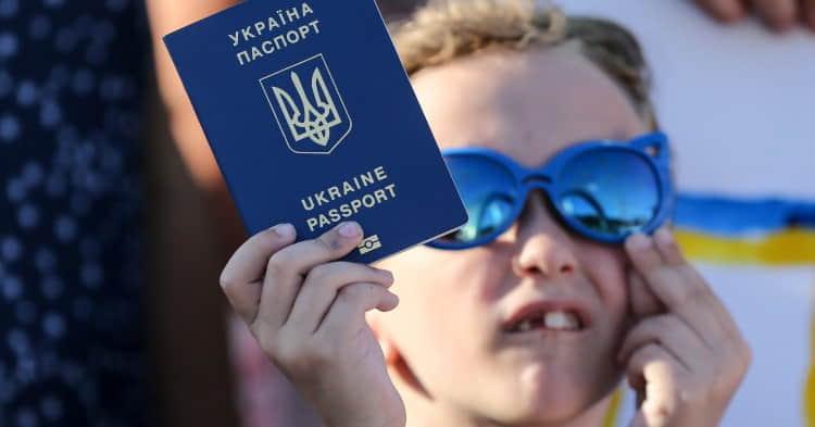 Паспорти у правовому контексті: чому наявність 