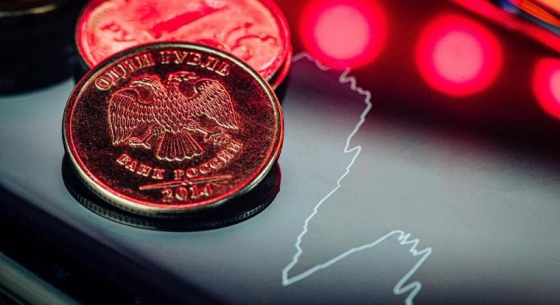 Згідно з повідомленням Bloomberg, вже за рік банківська система Росії може опинитися на межі краху.