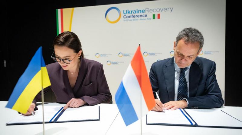 Нідерланди планують виділити додаткові 30 мільйонів євро для відновлення України.