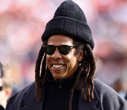 Реп-виконавець Jay-Z став лідером у списку найбагатших музикантів планети.