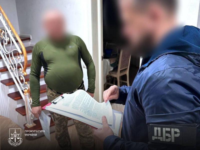 Командувач Збройних сил України примушував військових укладати плитку - Завтра.UA
