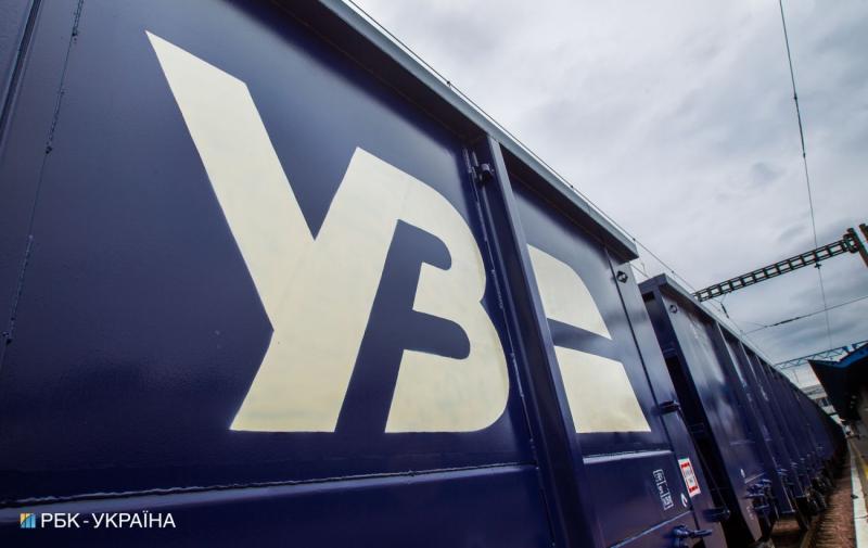 Фінансування пасажирських перевезень УЗ повинно здійснюватися за рахунок податкових надходжень, і це абсолютно обґрунтовано, - зазначає експерт.