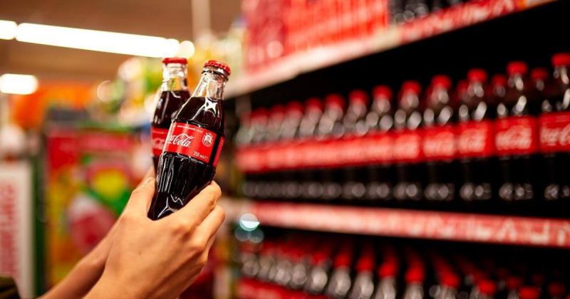 Кожна гривня, що приносить додану вартість, сприяє створенню ще 10 гривень у різних секторах: Кока-Кола опублікувала результати свого дослідження про соціально-економічний вплив — Delo.ua.