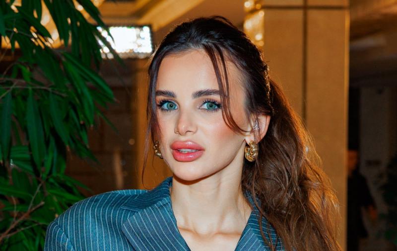 Надія Авраменко з 