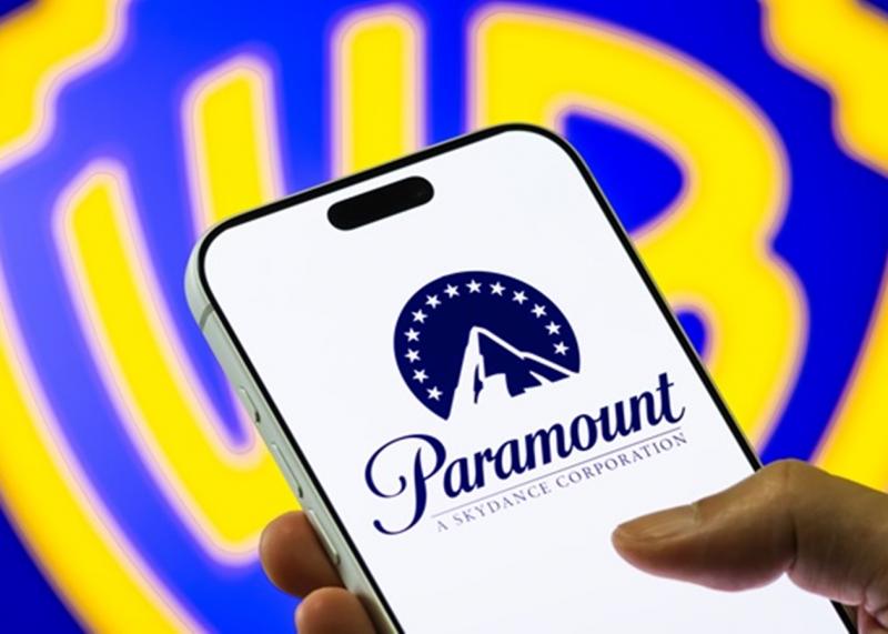 Warner Bros відмовилася від пропозиції в 108 мільярдів доларів, яку зробила компанія Paramount.