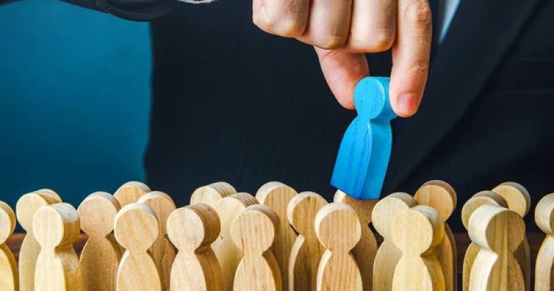 Ринок працевлаштування в умовах війни: компанії збільшують заробітні плати і активніше шукають нових співробітників — Delo.ua