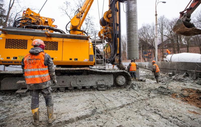Незмінно великий інтерес. У Міністерстві освіти і науки озвучили спеціальності, які не зможе замінити штучний інтелект.