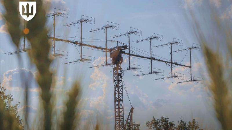 В Україні стратегічні компанії почали інвестувати в радіоелектронну боротьбу (РЕБ) з метою захисту від агресивних дій з боку Росії.