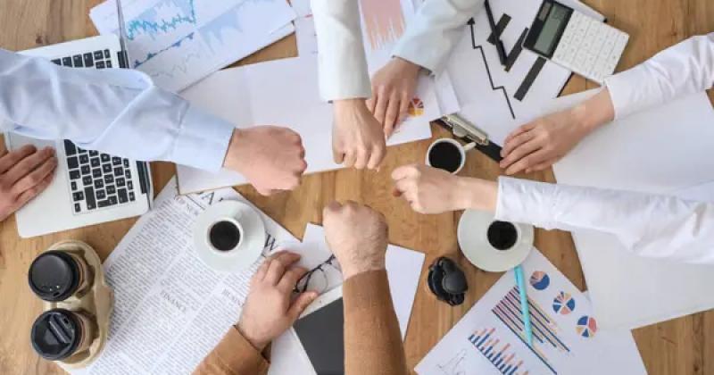 Україна посилює підтримку бізнесменів: які грантові програми будуть доступні з 1 січня 2026 року -- Delo.ua