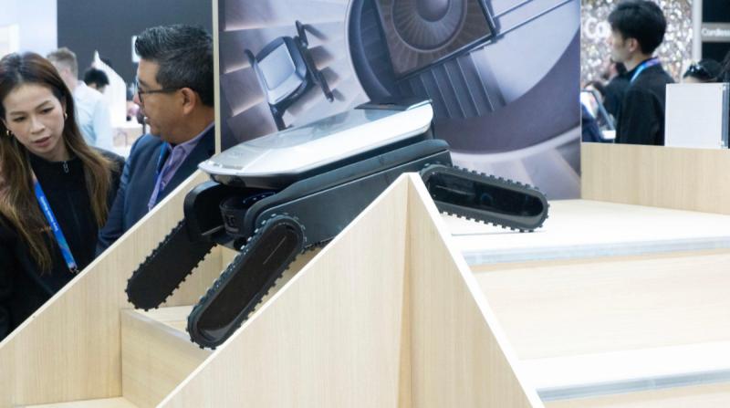 На виставці CES 2026 компанія Dreame представила інноваційний робот-пилосос з 