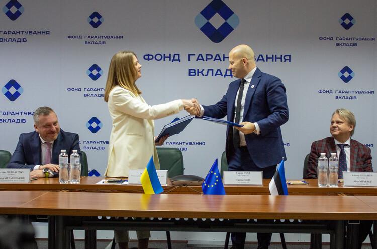 Естонський інвестор придбав банк РВС, який був у стані банкрутства.