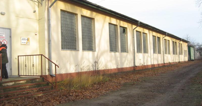 На Хмельниччині виставлено на продаж цех, що займається переробкою деревини, з початковою ціною. — Delo.ua