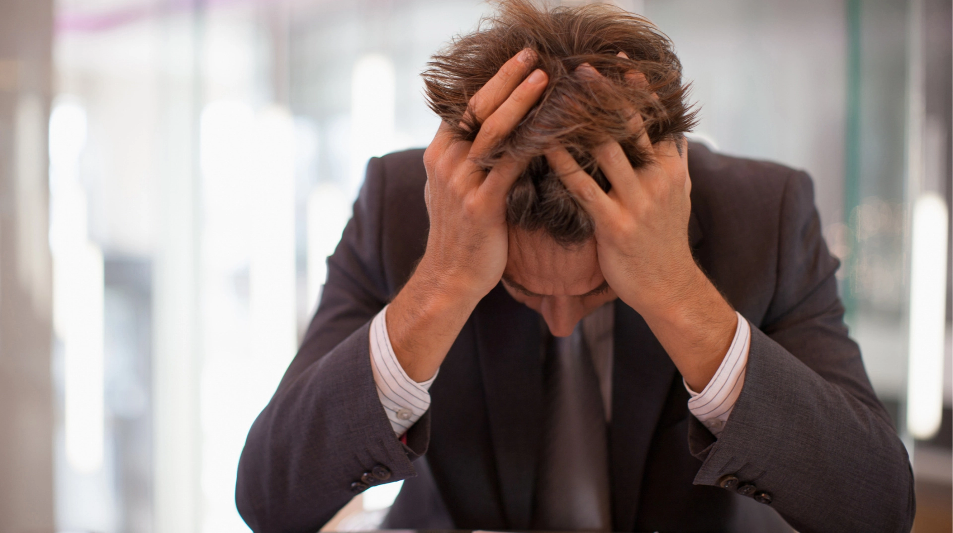 Тільки 25% представників малого бізнесу в Росії відчувають впевненість у своїй здатності пережити труднощі - дані дослідження.