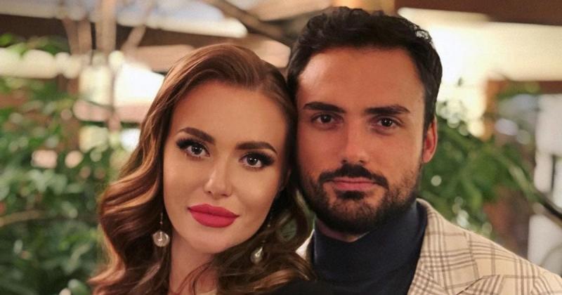 Слава Камінська відверто розповіла про причини свого розриву з пластичним хірургом та поділилася, де він проводить час під час війни.