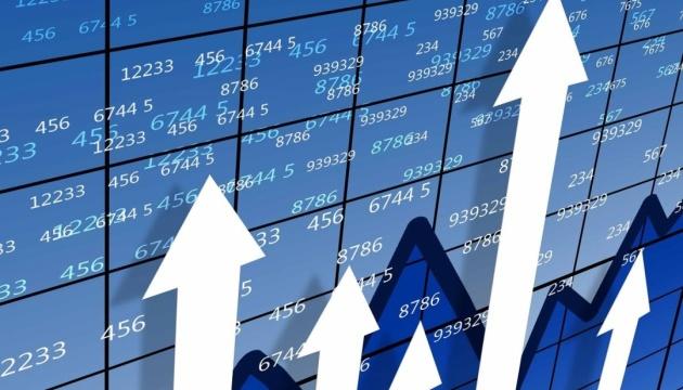 Щоб допомогти відновити економіку, росіянам рекомендують працювати шість днів на тиждень, витрачаючи на це по 12 годин щодня.