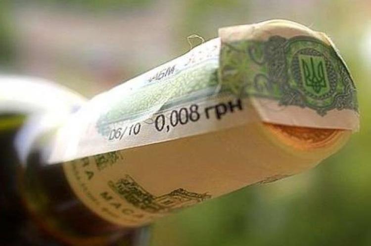 Алкогольні напої та тютюнові вироби отримують цифровий контроль - підприємствам надано термін для випробування системи електронного акцизу.