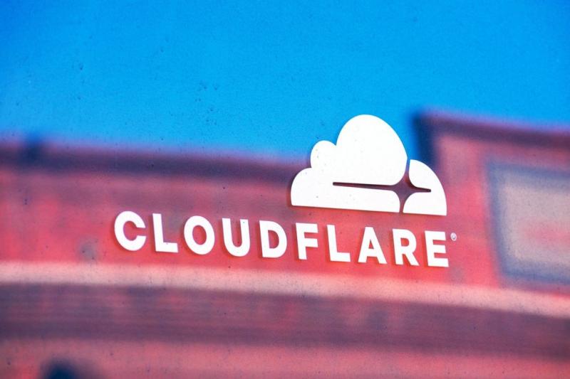 Попит на штучний інтелект сприяв тому, що Cloudflare оновила свої прогнози та підвищила вартість акцій.