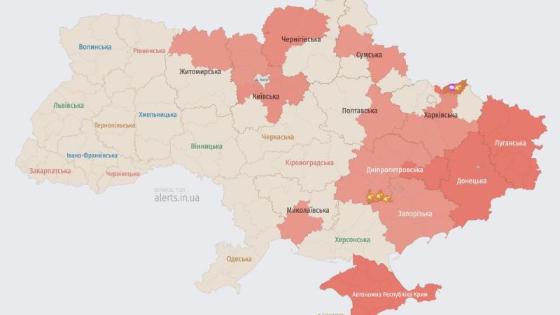Повітряна тривога буде поділена на два рівні небезпеки, а тривалість комендантської години зменшать.
