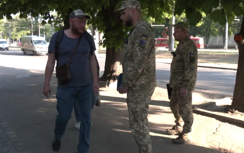 ТЦК вимагає термінового оновлення особистих даних.