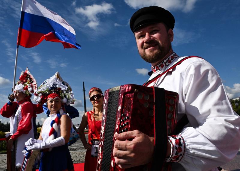 Російський бізнес стикається зі зниженням доходів: кожна третя фірма працює з збитками.
